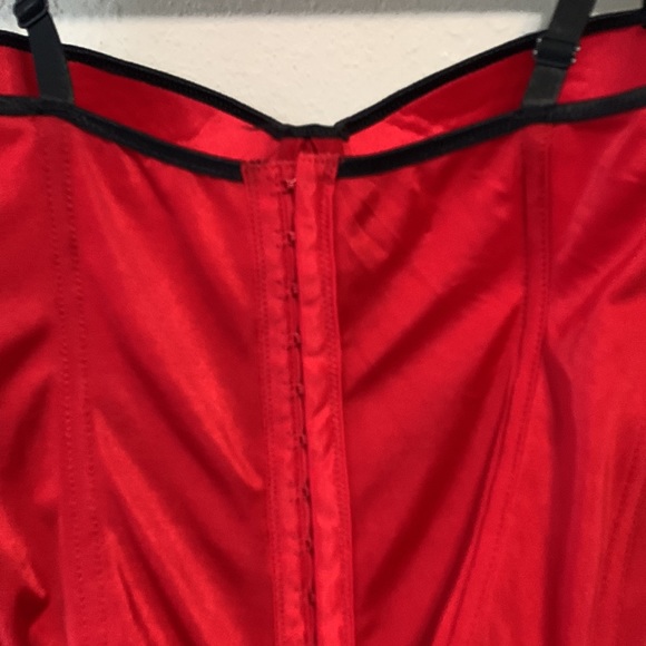 Y2K Red Black Goth Corset Top - Picture 6 of 7